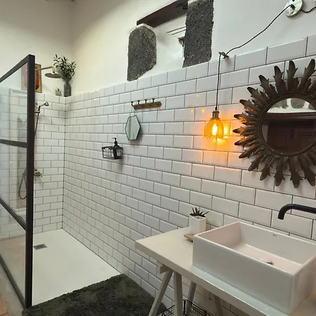 Botanica - 5 Bedroom With Pool And Hot Tub *