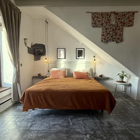 Holiday home Botanica - 5 Bedroom With Pool And Hot Tub *