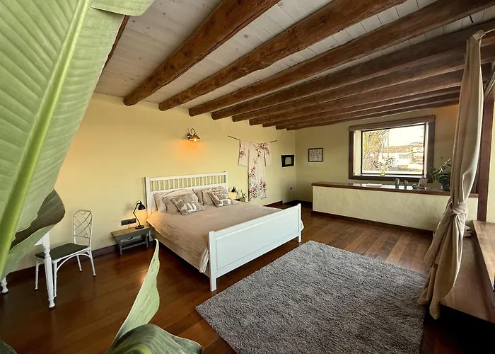 Botanica - 5 Bedroom With Pool And Hot Tub *