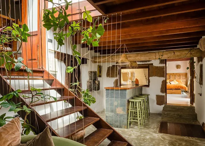 Botanica - 5 Bedroom With Pool And Hot Tub