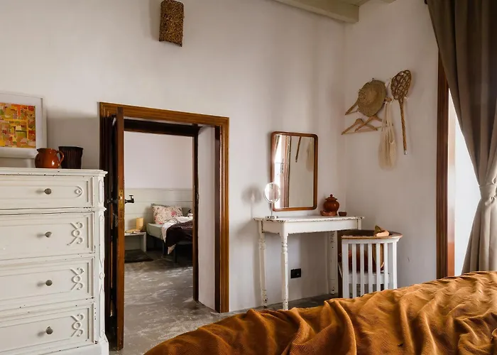 Botanica - 5 Bedroom With Pool And Hot Tub *