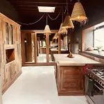 Botanica - 5 Bedroom With Pool And Hot Tub