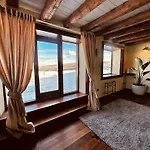 Prázdninový dům Botanica - 5 Bedroom With Pool And Hot Tub *