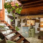 Botanica - 5 Bedroom With Pool And Hot Tub