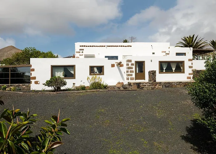 Сasa de vacaciones Botanica - 5 Bedroom With Pool And Hot Tub *